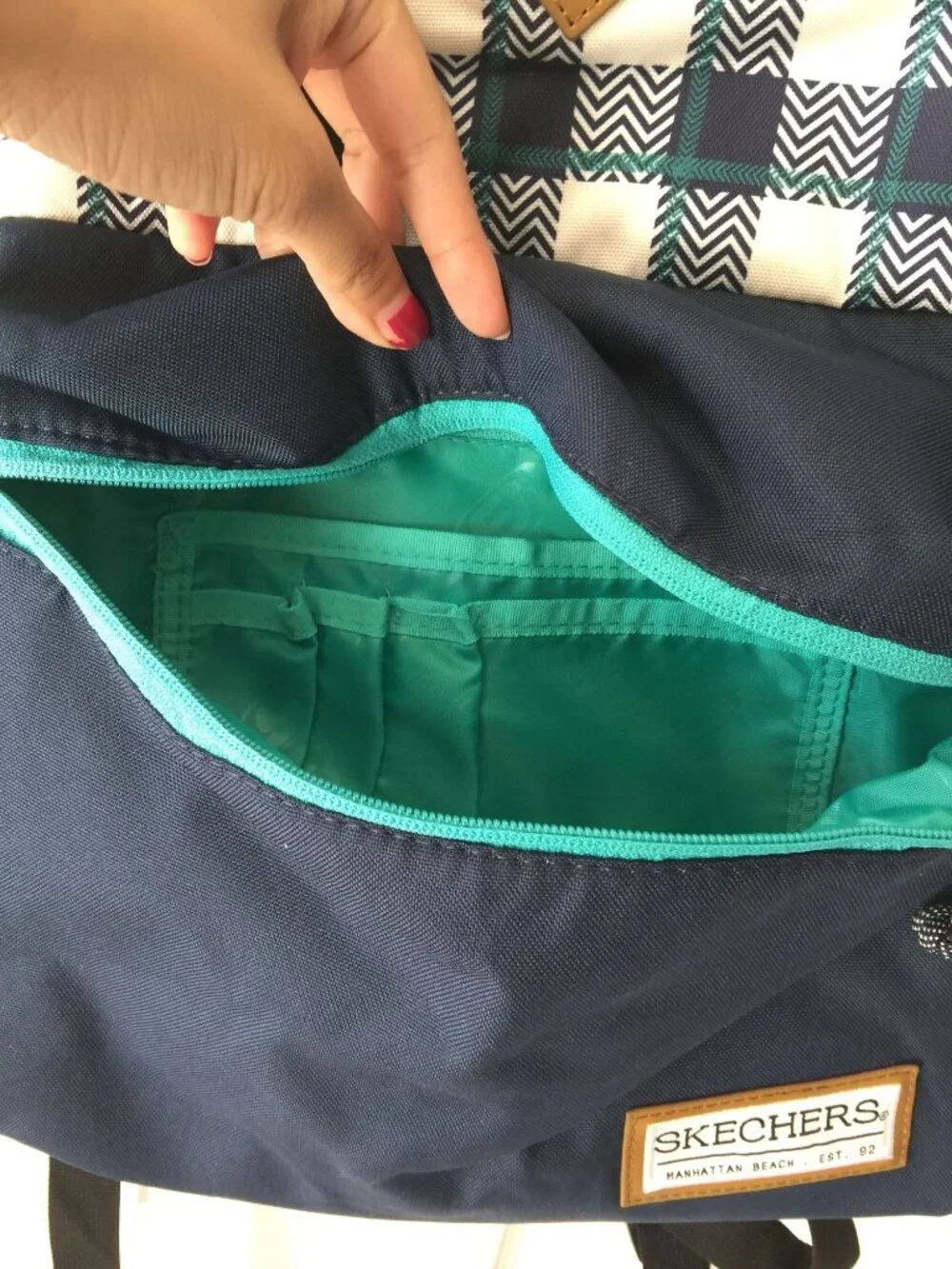 Skechers Large Navy Blue Green Plaid Laptop Backpack School Bag Knapsack